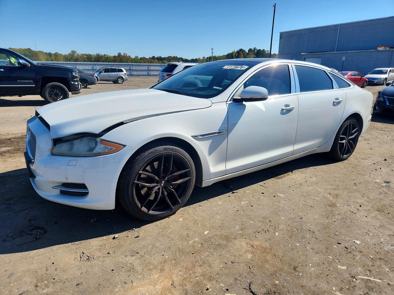 2015 JAGUAR XJ PORTFOLIO | SAJWJ2GD8F8V75339 | UPCARS