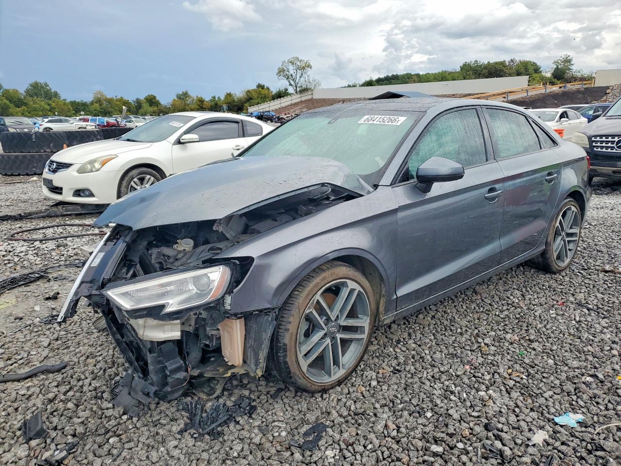 2018 AUDI A3 PREMIUM | WAUAUGFF9J1083921 | UPCARS