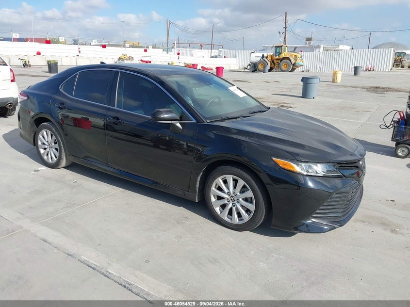 2020 TOYOTA CAMRY LE | 4T1C11AK6LU504657 | UPCARS