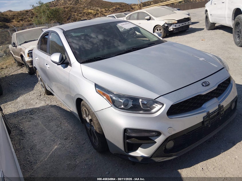 2020 KIA FORTE LXS | 3KPF24AD7LE237156 | UPCARS