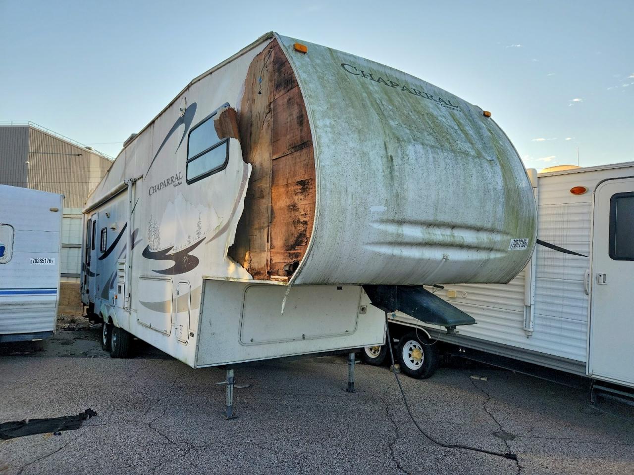 2007 COACHMEN CHAPARRAL CAMPER | 1TC3B839571307799 | UPCARS