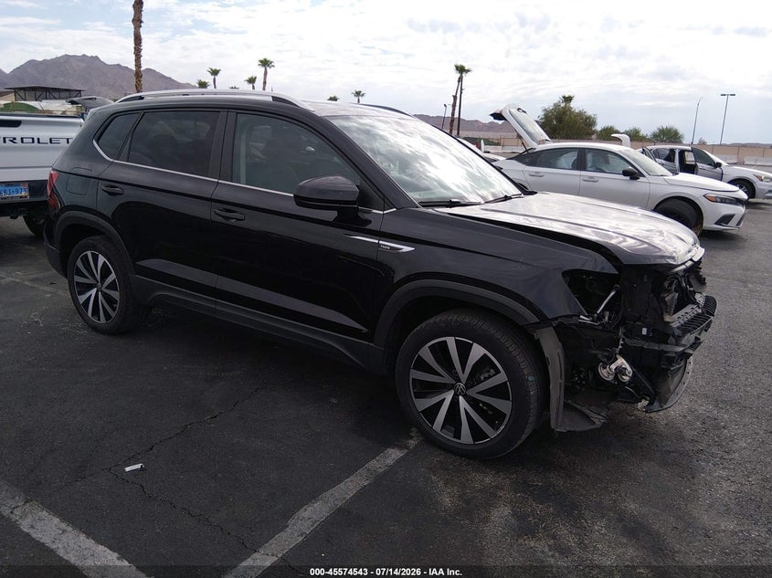 2022 VOLKSWAGEN TAOS 1.5T SE | 3VVPX7B2XNM061315 | UPCARS