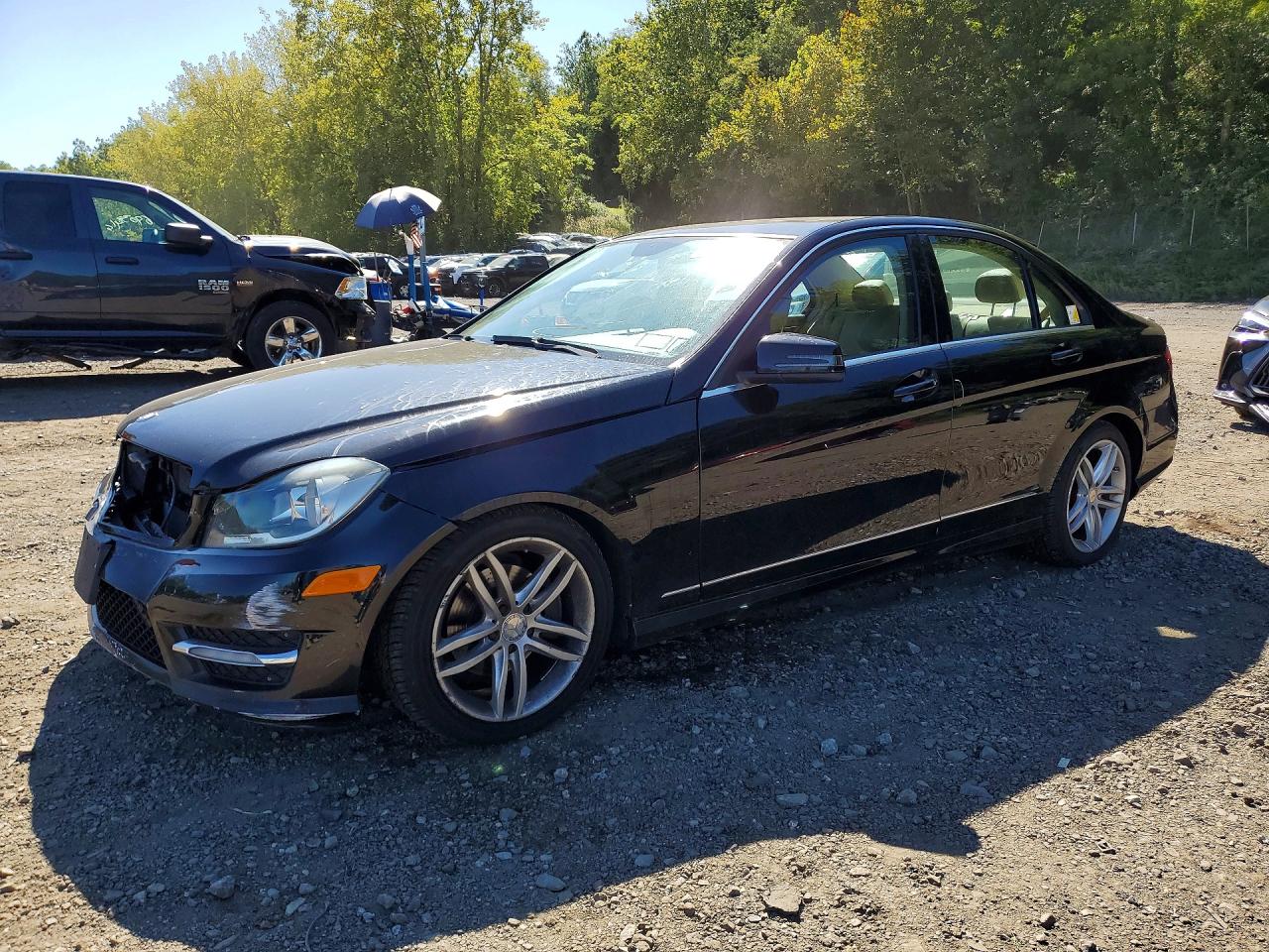 2012 MERCEDES-BENZ C-CLASS 300 4MATIC | WDDGF8BB2CR226136 | UPCARS