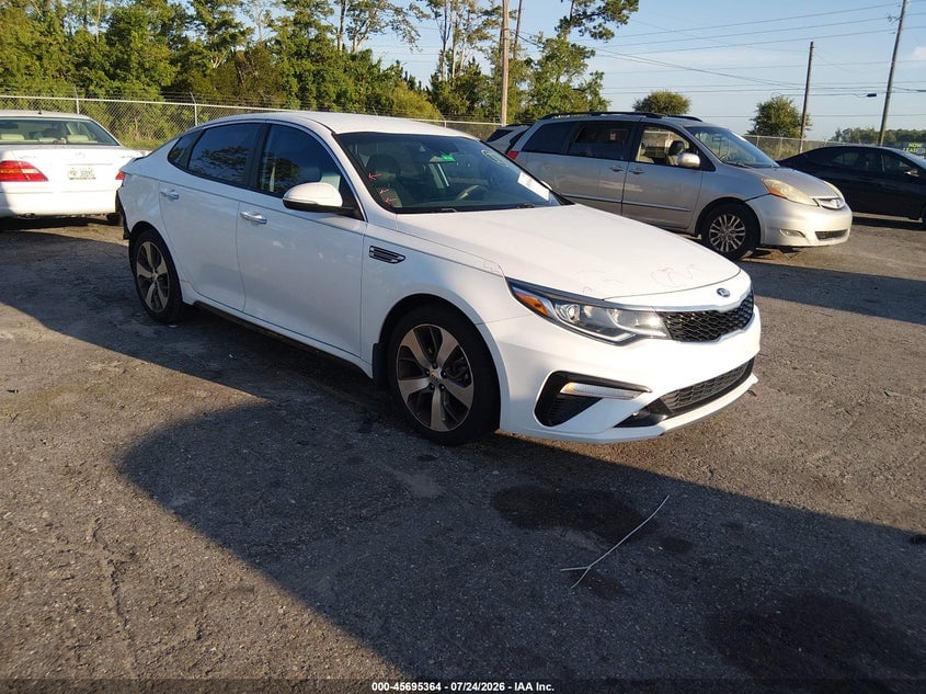 2020 KIA OPTIMA S | 5XXGT4L30LG438054 | UPCARS