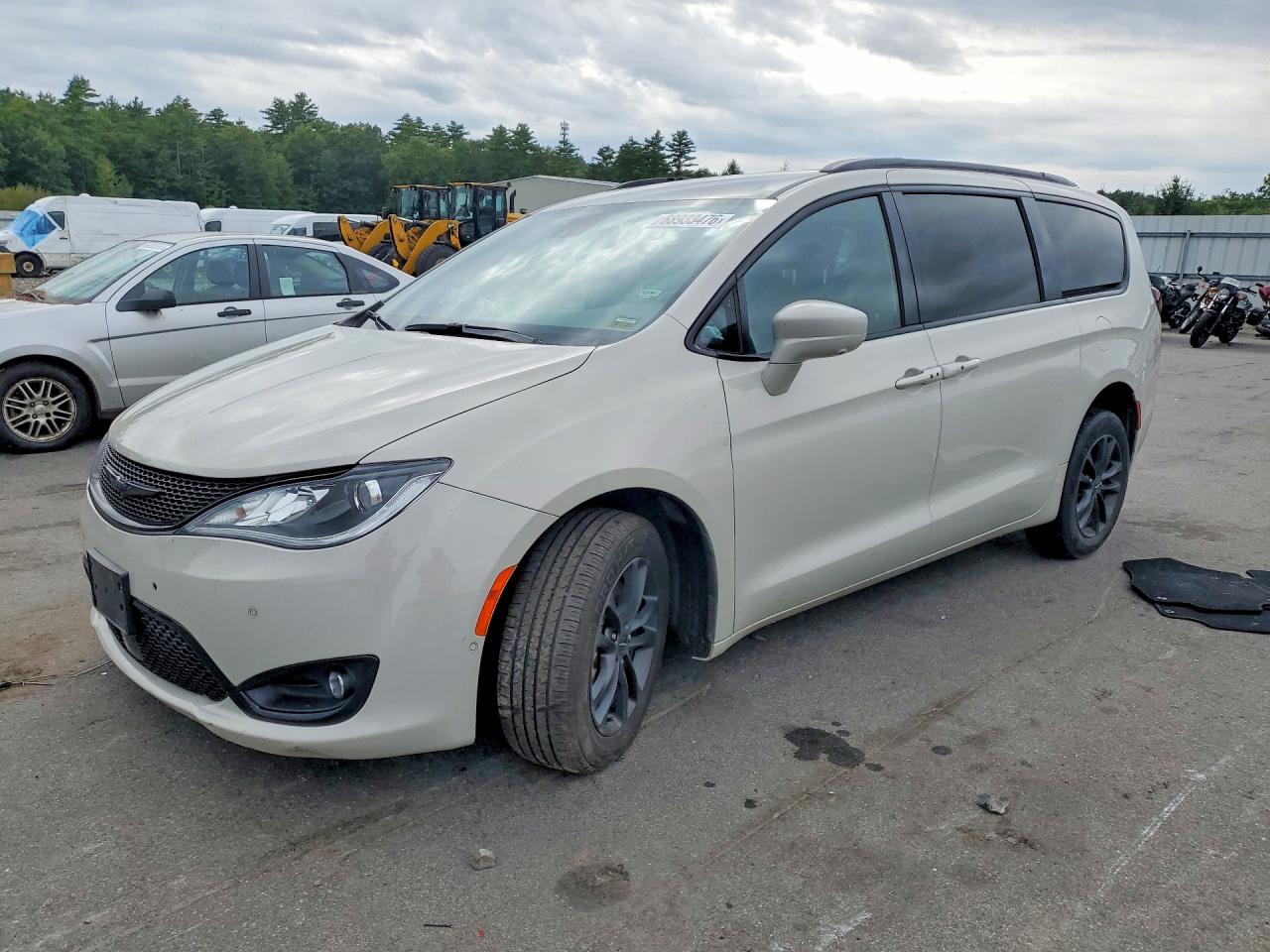 2020 CHRYSLER PACIFICA TOURING L | 2C4RC3BG5LR288635 | UPCARS