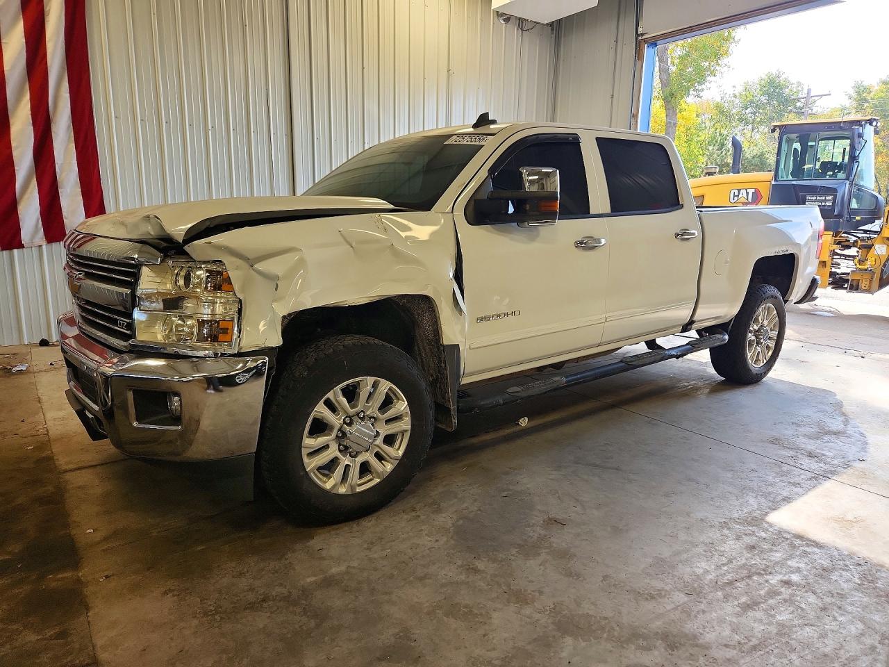 2016 CHEVROLET SILVERADO K2500 HEAVY DUTY LT | 1GC1KVEG7GF287801 | UPCARS