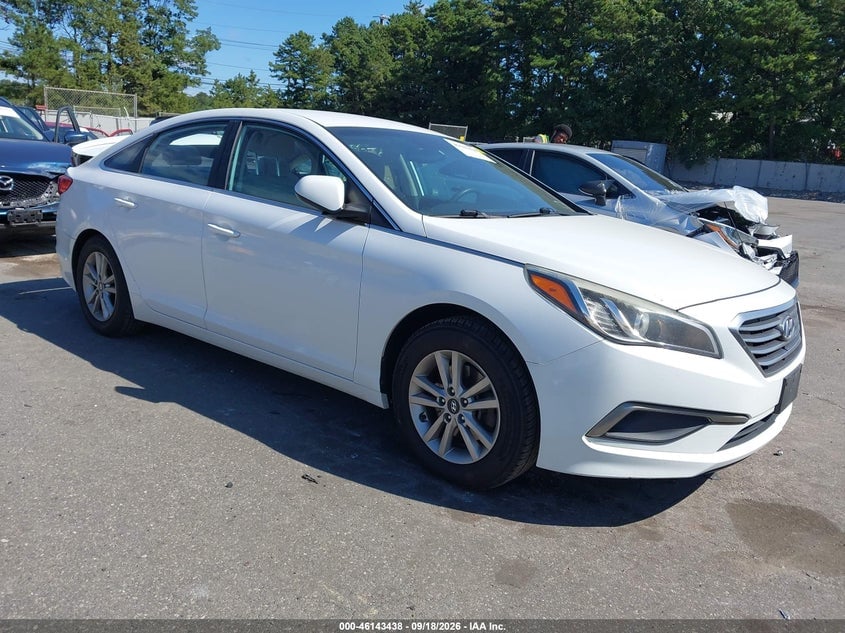 2016 HYUNDAI SONATA SE | 5NPE24AF8GH308475 | UPCARS