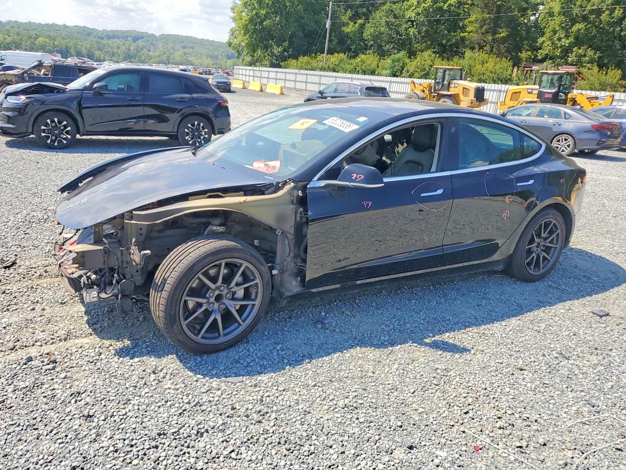 2019 TESLA MODEL 3 | 5YJ3E1EA4KF483633 | UPCARS