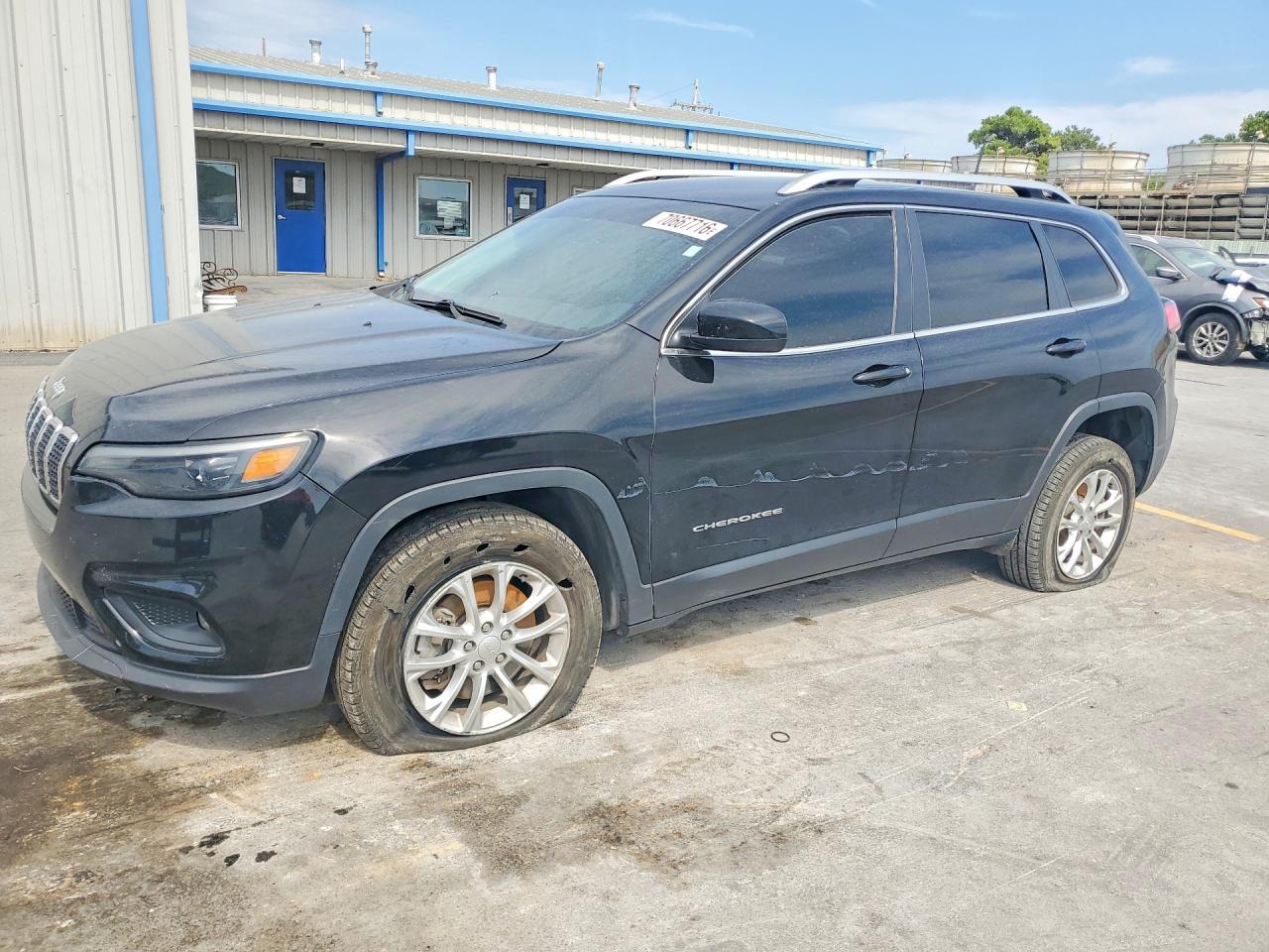2019 JEEP CHEROKEE LATITUDE | 1C4PJMCB5KD232413 | UPCARS