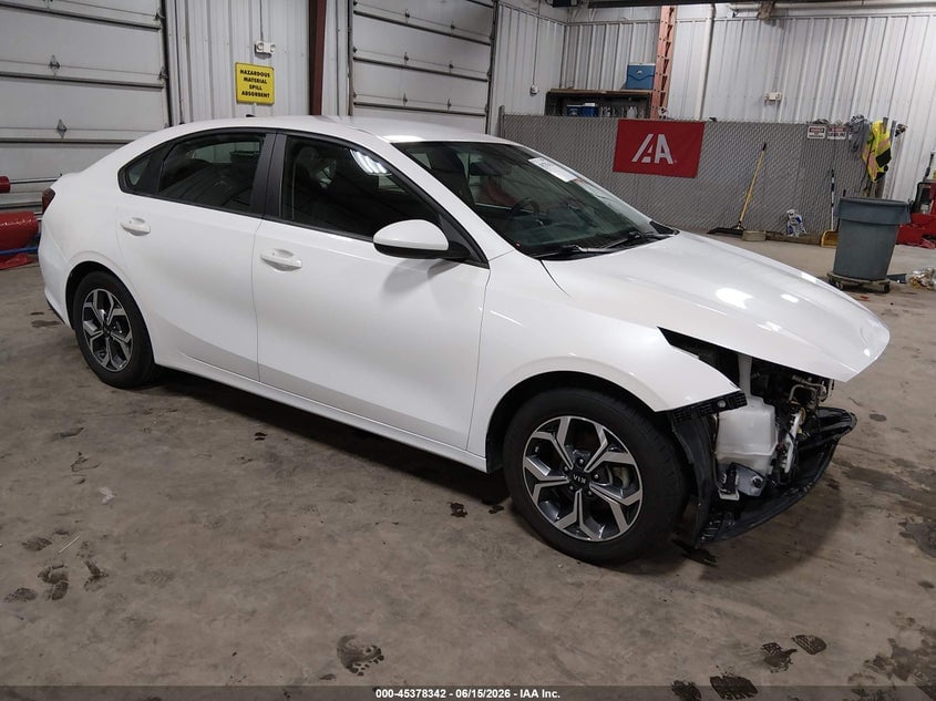 2021 KIA FORTE LXS | 3KPF24AD0ME410811 | UPCARS