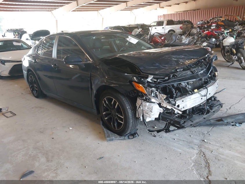 2018 TOYOTA CAMRY LE | 4T1B11HK8JU667132 | UPCARS