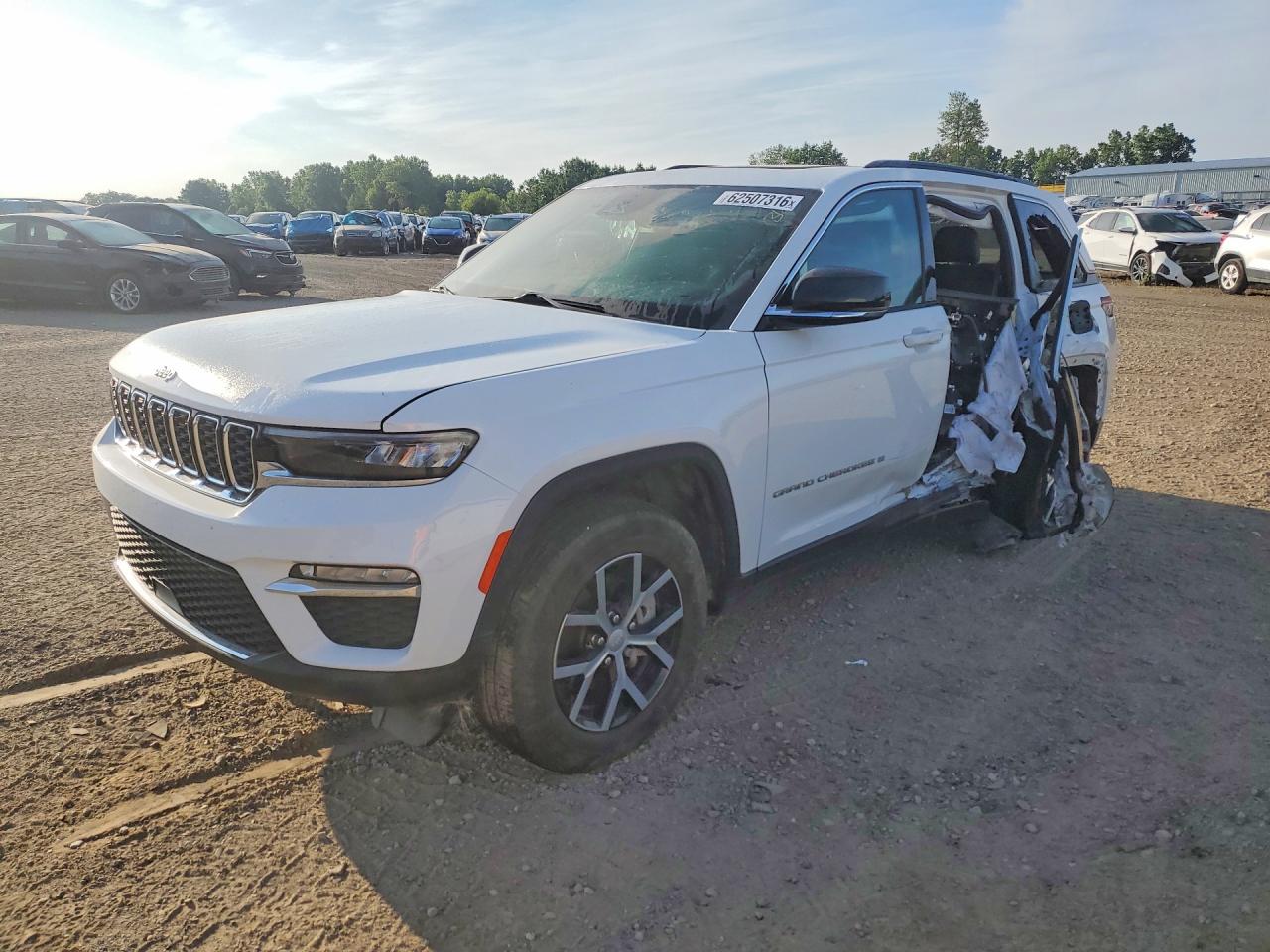 2024 JEEP CHEROKEE LIMITED | 1C4RJHBGXRC257272 | UPCARS