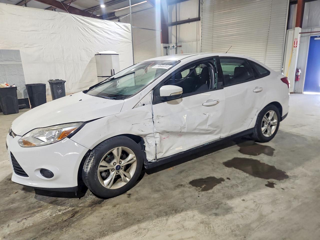 2013 FORD FOCU SE | 1FADP3F24DL329950 | UPCARS