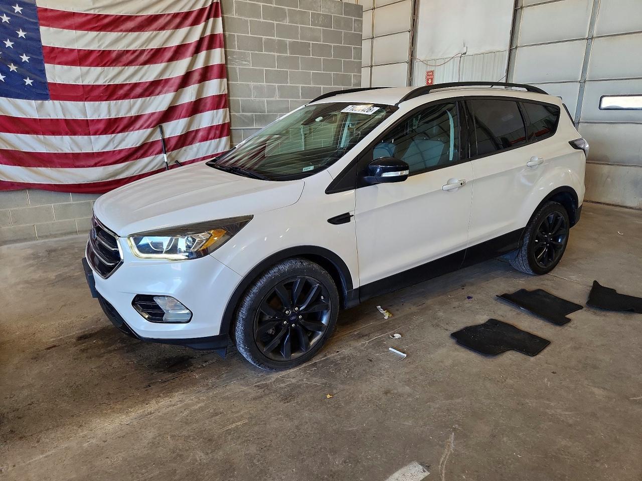2017 FORD ESCAPE TITANIUM | 1FMCU0JD3HUA03963 | UPCARS