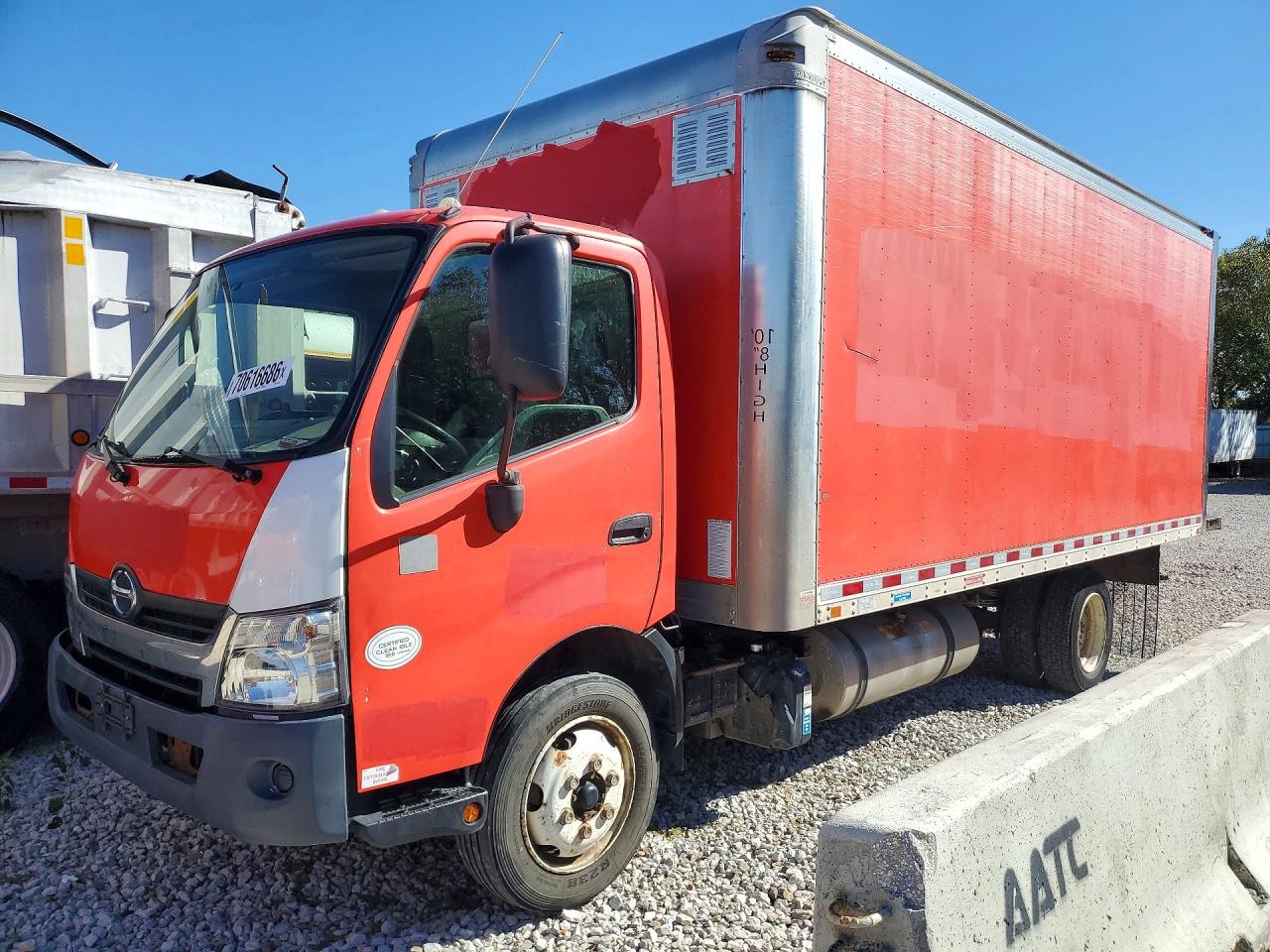 2018 HINO ALL OTHER BOX TRUCK | JHHSDM2H5JK006340 | UPCARS