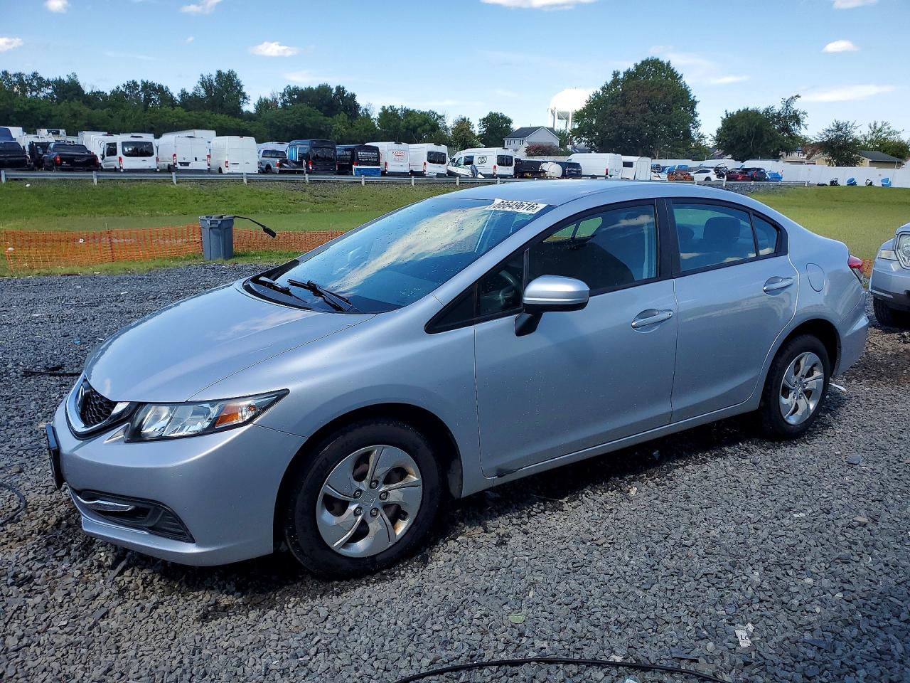 2015 HONDA CIVIC LX | 19XFB2F5XFE035891 | UPCARS