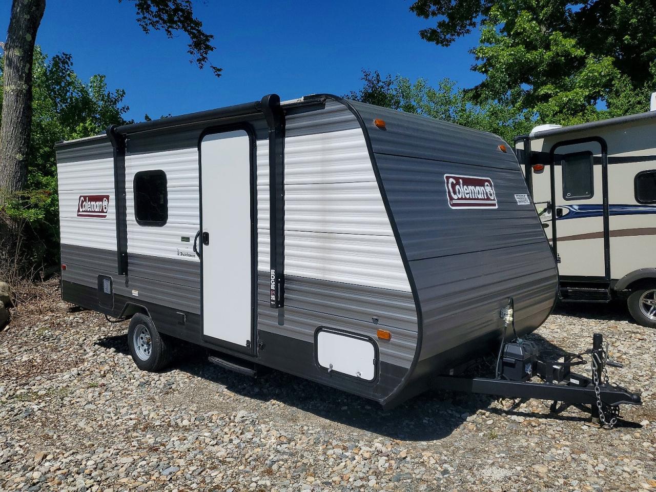 2022 KEYSTONE RV RECREATION KEYSTONE COLEMAN CAMPER | 4YDTCMG10NJ945801 | UPCARS
