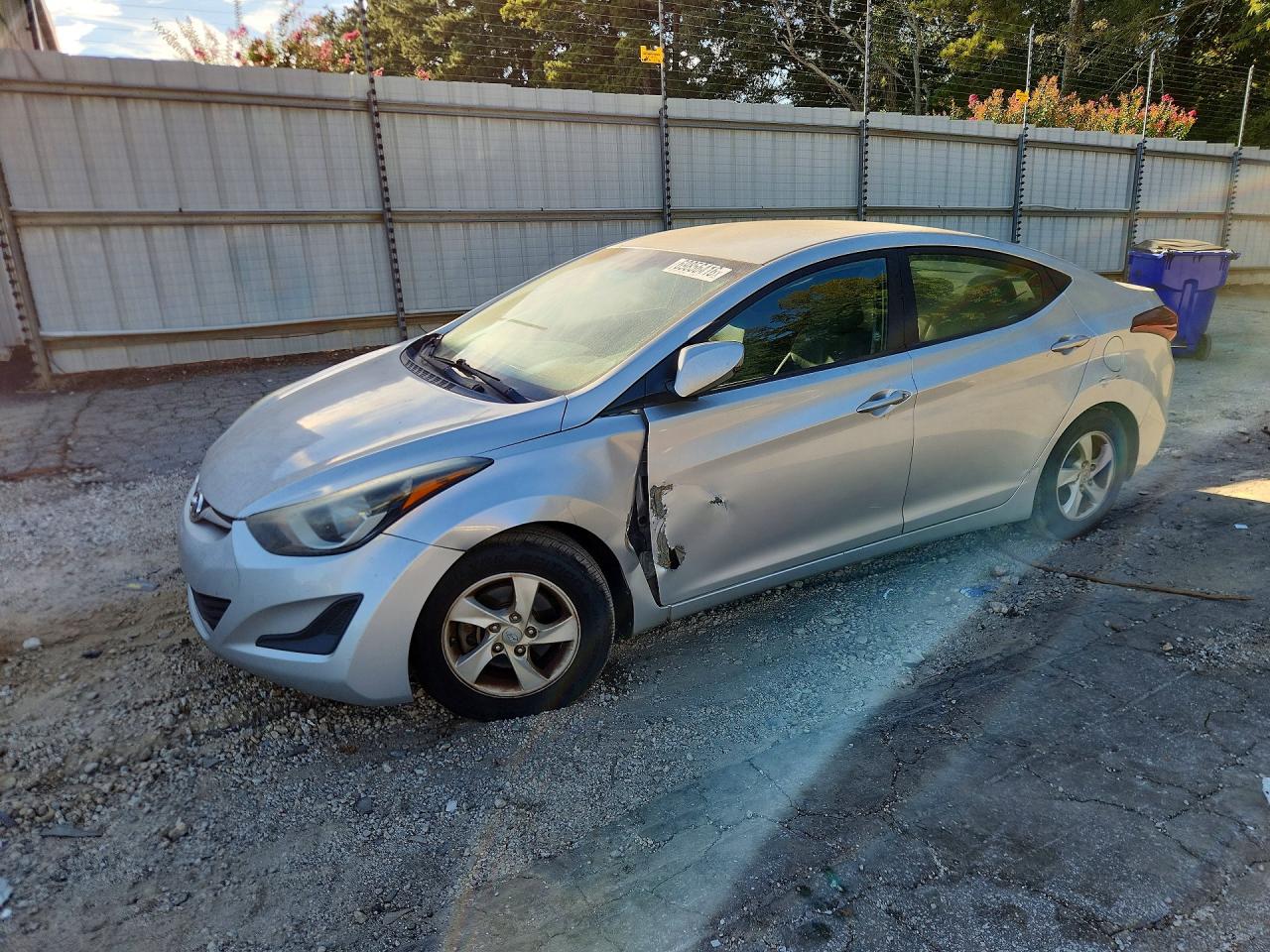 2015 HYUNDAI ELANTRA SE | 5NPDH4AE2FH580763 | UPCARS