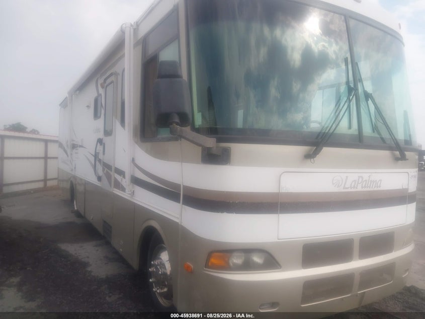 2002 WORKHORSE CUSTOM CHASSIS MOTORHOME CHASSIS W22 | 5B4MP67G023354773 | UPCARS