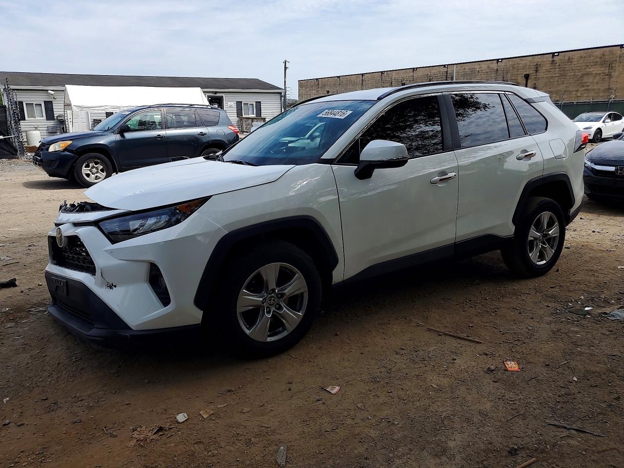2021 TOYOTA RAV4 XLE | 2T3P1RFV9MC243456 | UPCARS