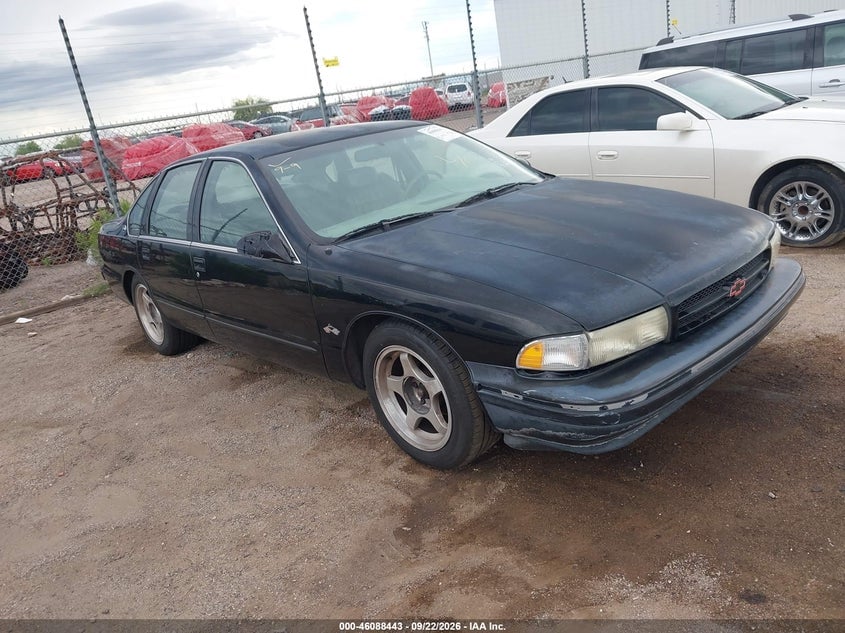 1995 CHEVROLET CAPRICE / IMPALA CLASSIC SS | 1G1BL52P1SR182340 | UPCARS