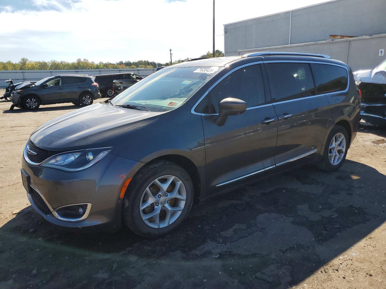 2017 CHRYSLER PACIFICA TOURING L PLUS | 2C4RC1EG6HR669272 | UPCARS