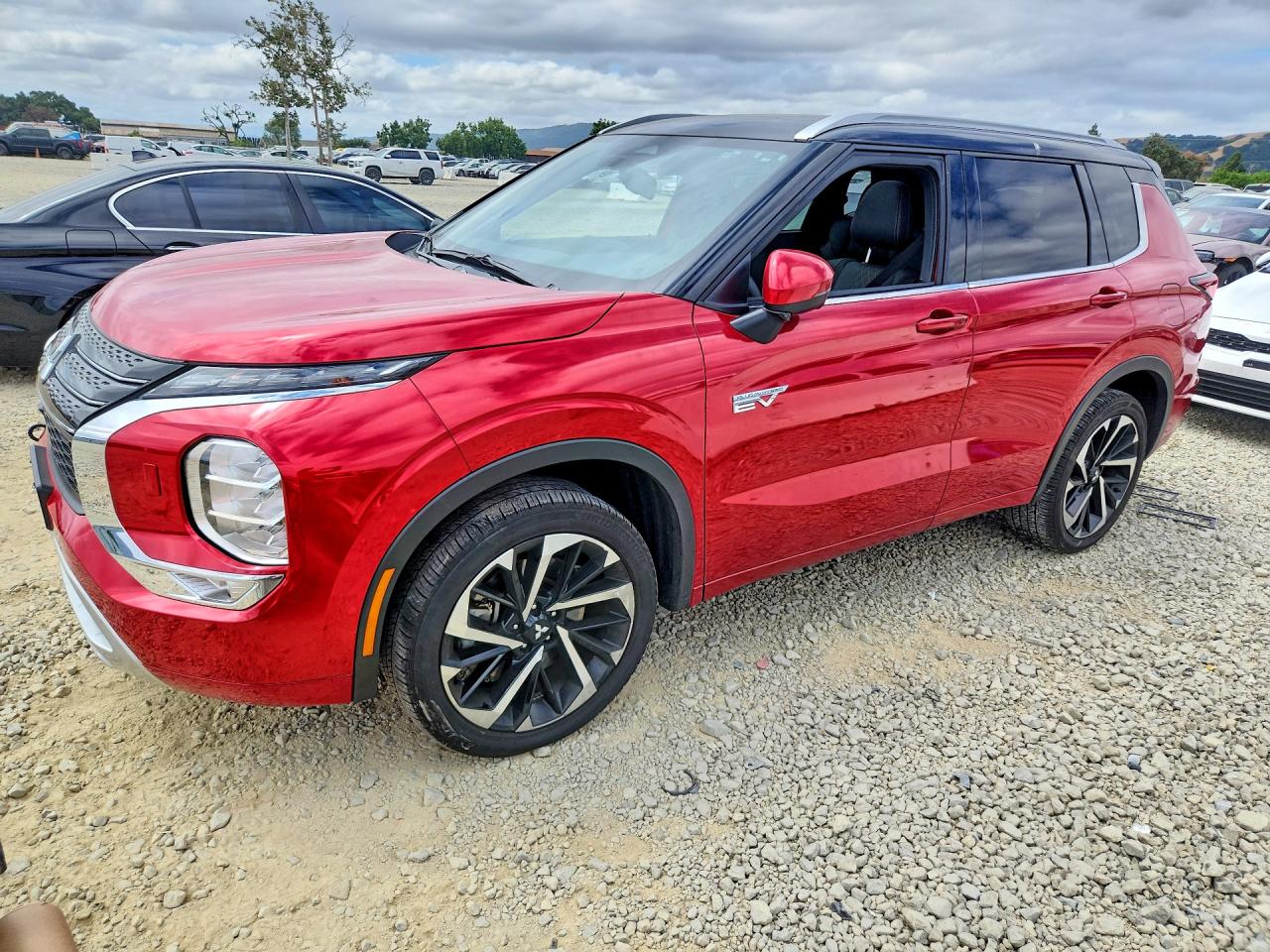 2025 MITSUBISHI OUTLANDER SEL | JA4T5WA9XSZ011451 | UPCARS
