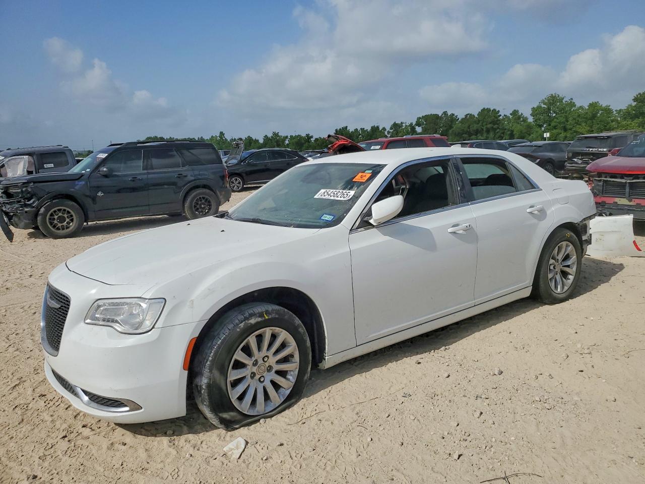 2022 CHRYSLER 300 TOURING | 2C3CCAAG8NH209953 | UPCARS