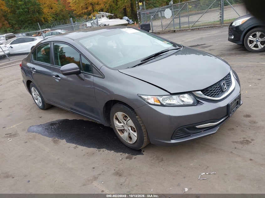 2015 HONDA CIVIC LX | 19XFB2F51FE265075 | UPCARS