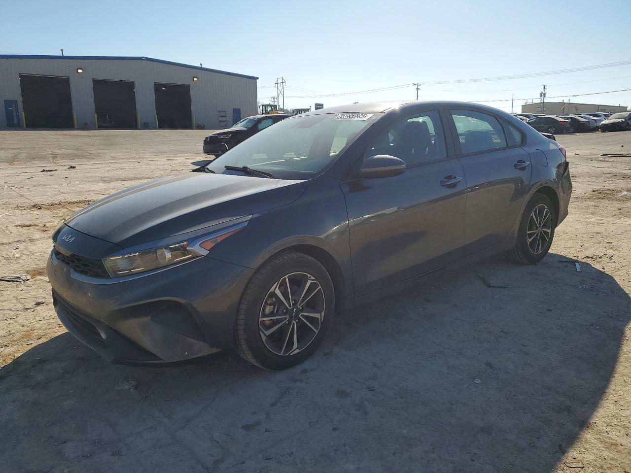 2023 KIA FORTE LXS | 3KPF24AD3PE572470 | UPCARS