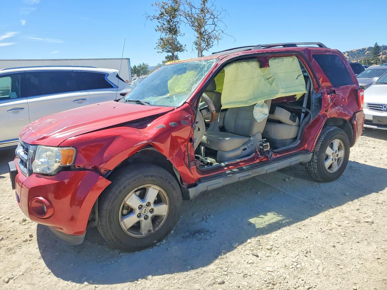 2009 FORD ESCAPE XLT | 1FMCU93709KC58238 | UPCARS