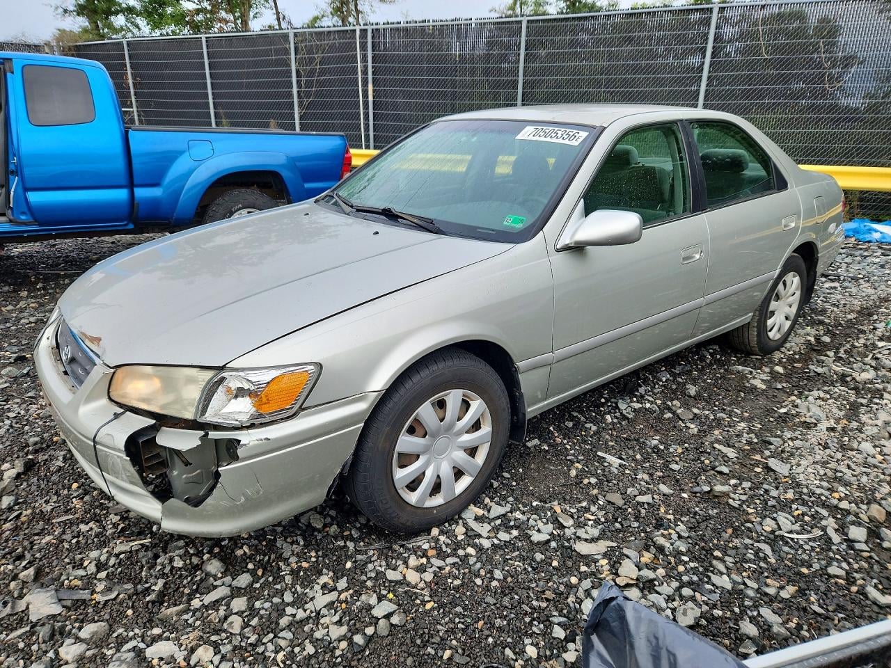 2001 TOYOTA CAMRY LE | JT2BG28K110543096 | UPCARS