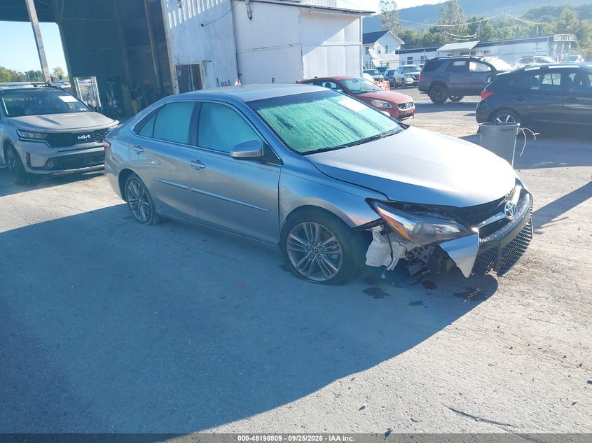 2015 TOYOTA CAMRY SE | 4T1BF1FK9FU031511 | UPCARS