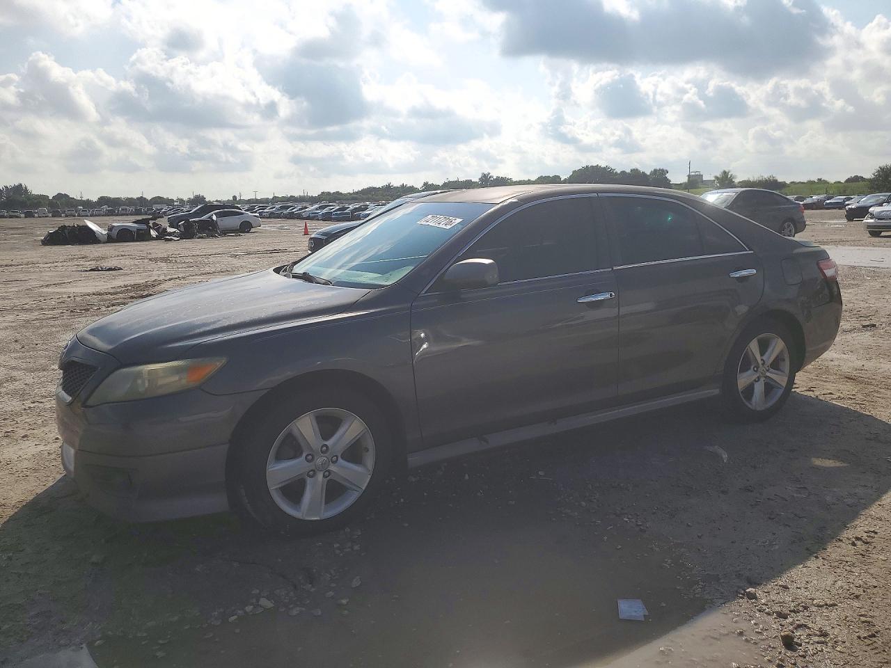 2011 TOYOTA CAMRY SE | 4T1BF3EK0BU692173 | UPCARS