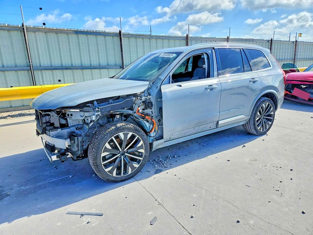2025 VOLVO XC90 CORE | YV4H60PA0S1379947 | UPCARS