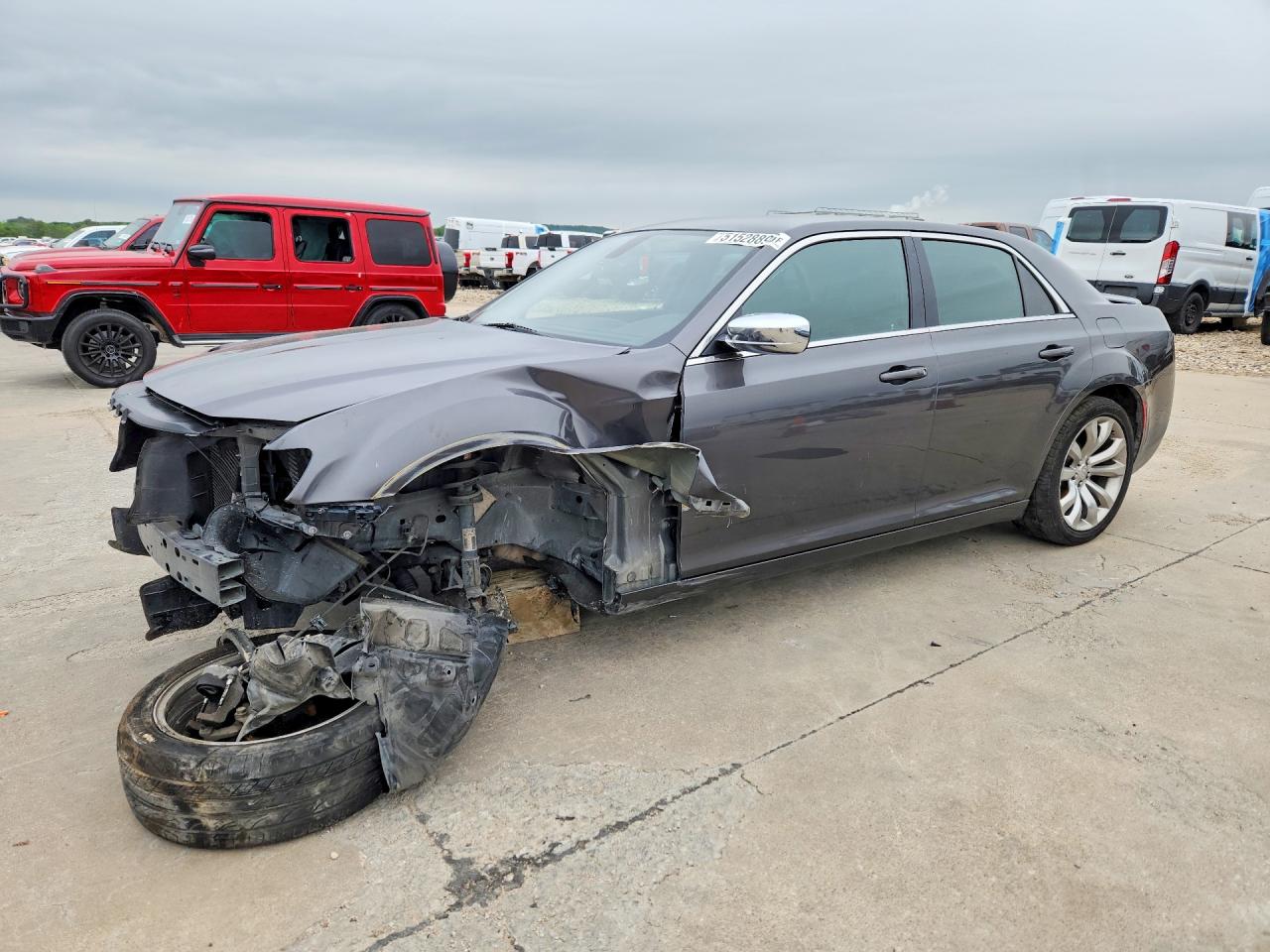 2019 CHRYSLER 300 TOURING | 2C3CCAAG0KH590547 | UPCARS