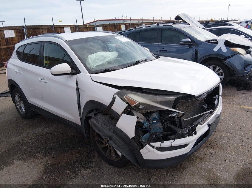 2016 HYUNDAI TUCSON SE | KM8J3CA42GU035779 | UPCARS