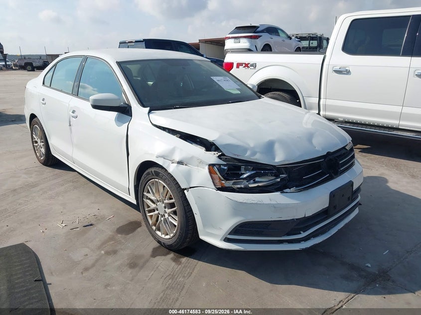 2018 VOLKSWAGEN JETTA 1.4T S | 3VW2B7AJ3JM215984 | UPCARS