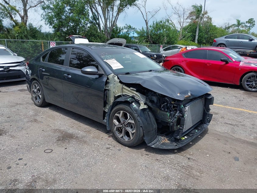 2020 KIA FORTE LXS | 3KPF24AD6LE170436 | UPCARS