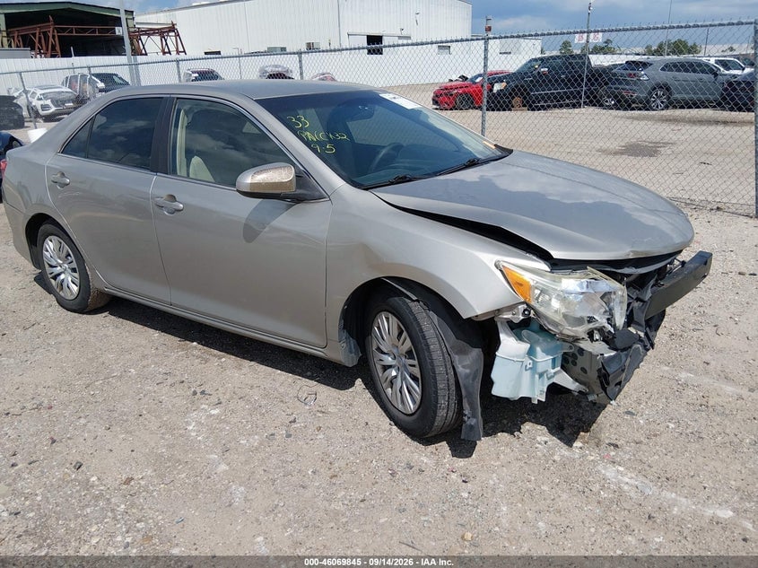 2014 TOYOTA CAMRY LE | 4T4BF1FK1ER337476 | UPCARS