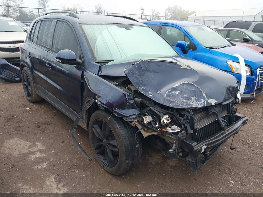 2016 VOLKSWAGEN TIGUAN S | WVGBV7AX0GW576818 | UPCARS