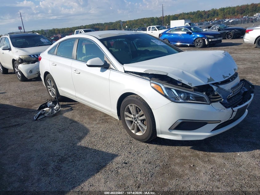 2017 HYUNDAI SONATA SE | 5NPE24AF4HH500512 | UPCARS