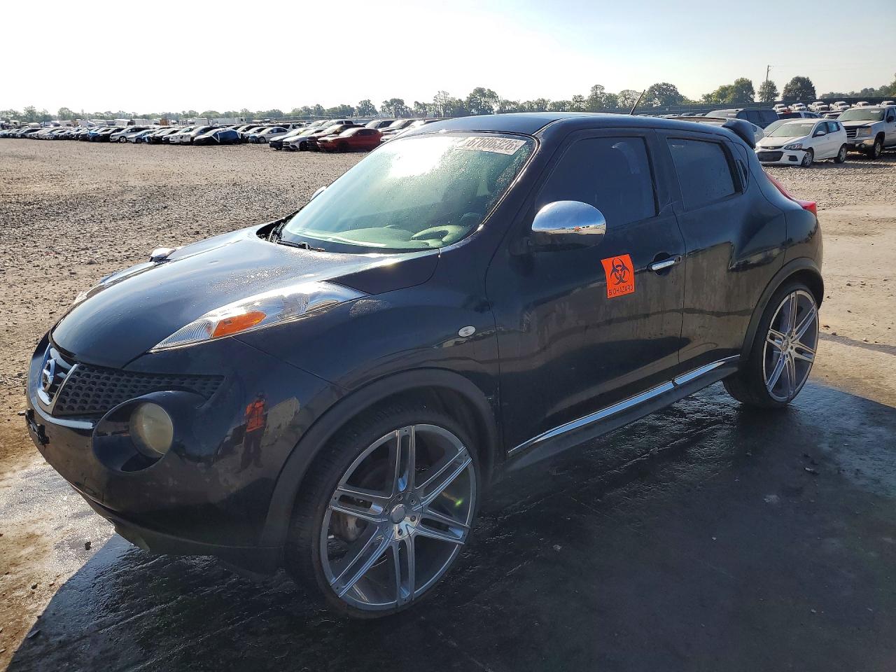 2011 NISSAN JUKE S | JN8AF5MR2BT000113 | UPCARS