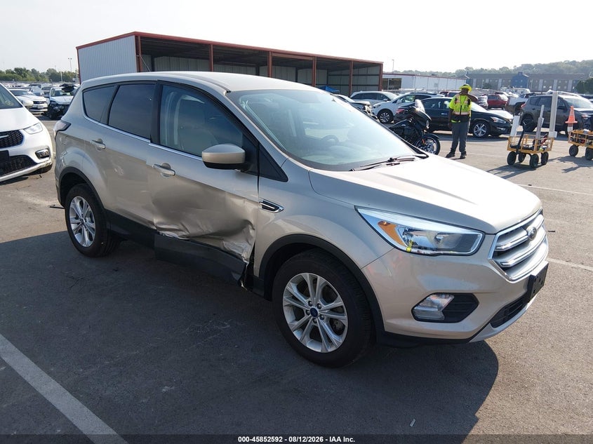 2017 FORD ESCAPE SE | 1FMCU0GD2HUC94057 | UPCARS