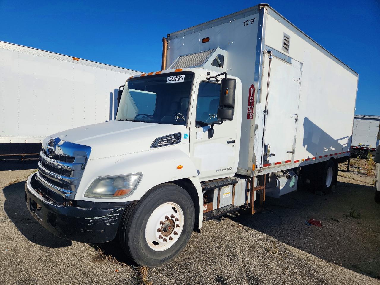 2017 HINO ALL OTHER 338 REFRIGERATED BOX TRUCK | 5PVNV8JV4H4S56369 | UPCARS