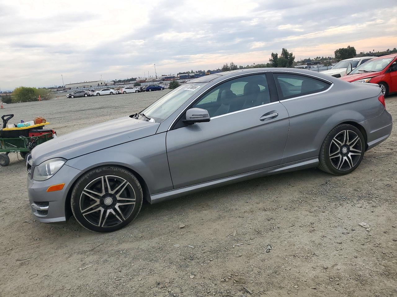 2014 MERCEDES-BENZ C-CLASS 350 | WDDGJ5HBXEG215193 | UPCARS