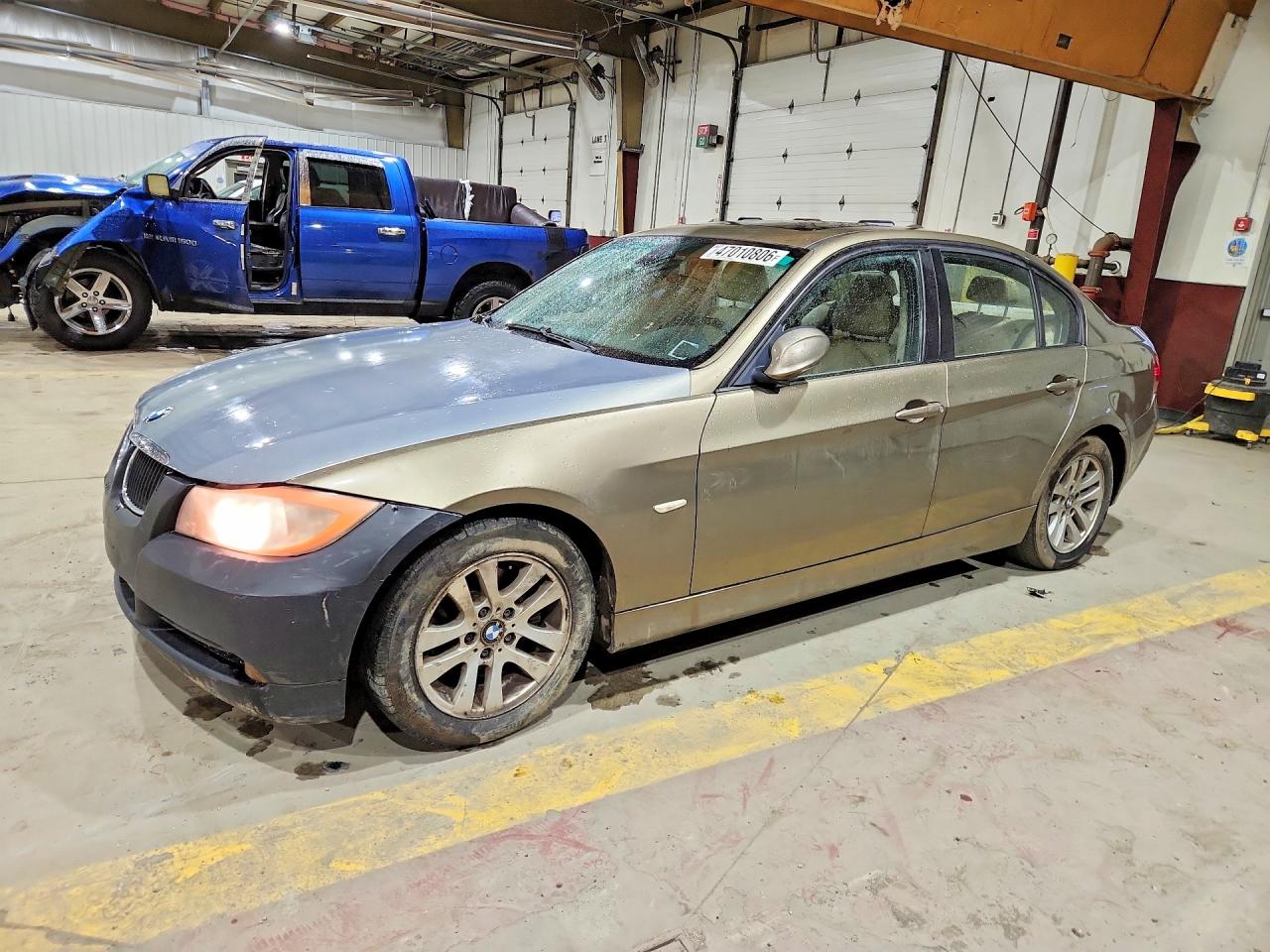 2006 BMW 3 SERIES I | WBAVB13516PT13116 | UPCARS