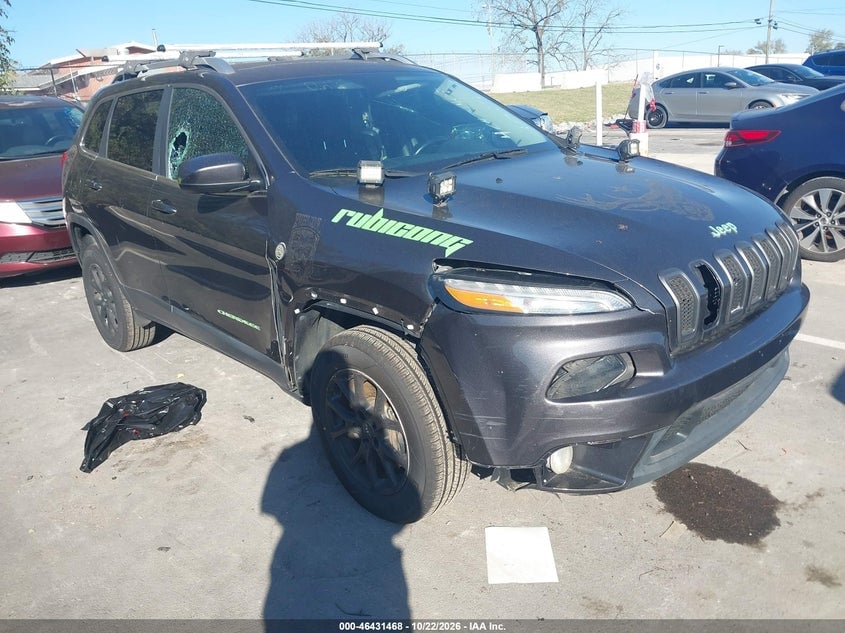 2015 JEEP CHEROKEE LATITUDE | 1C4PJMCB7FW739095 | UPCARS