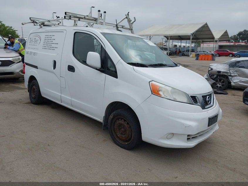 2015 NISSAN NV200 SV | 3N6CM0KN6FK719844 | UPCARS