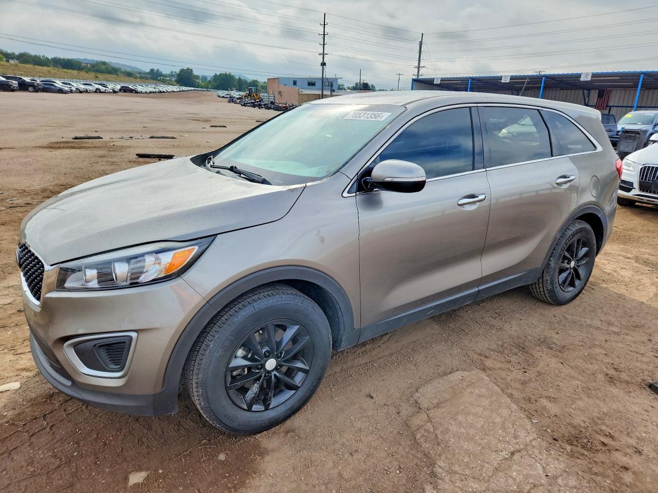 2016 KIA SORENTO L | 5XYPG4A34GG164818 | UPCARS